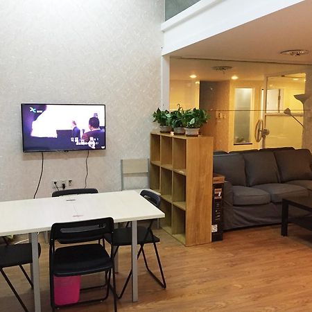 Tong Ji Garden Apartment Шанхай Екстериор снимка