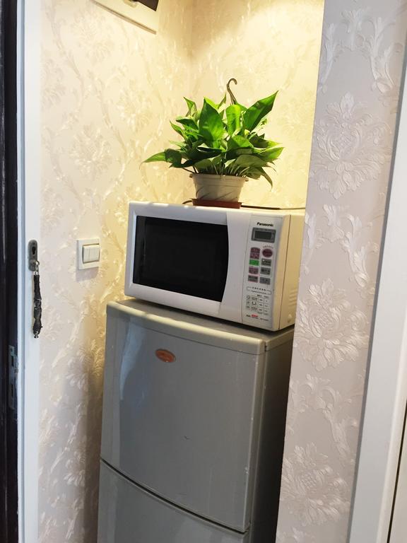 Tong Ji Garden Apartment Шанхай Екстериор снимка